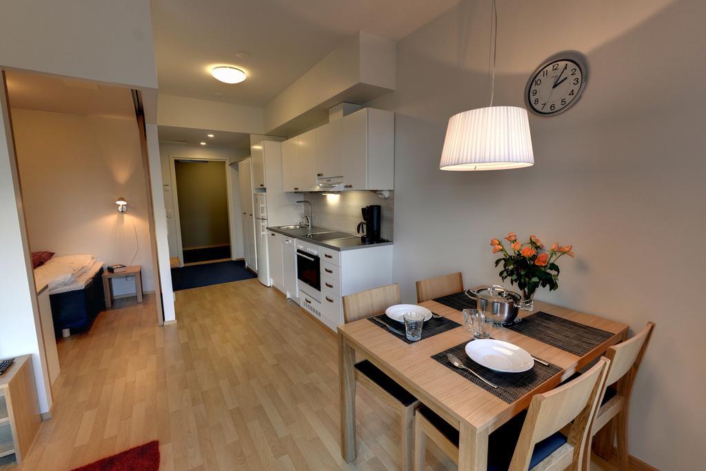 Forenom Serviced Apartments Tampere Pyynikki Zimmer foto