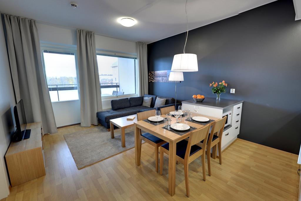 Forenom Serviced Apartments Tampere Pyynikki Zimmer foto